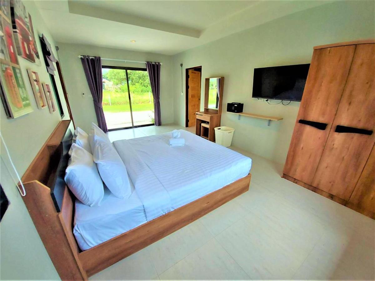 Malinee Resort Bang Tao Beach  Exterior foto